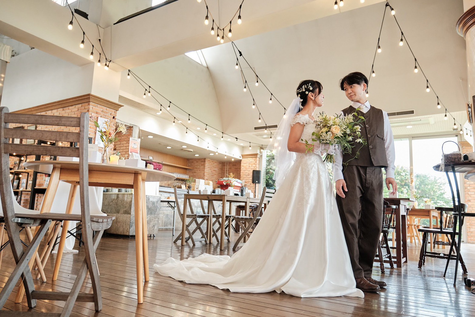 LINE_ALBUM_25.10 涼花ちゃん結婚式_260103_4