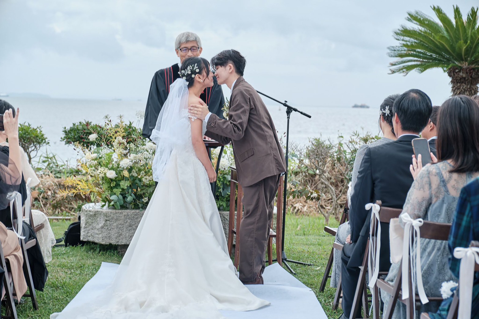 LINE_ALBUM_25.10 涼花ちゃん結婚式_260103_23